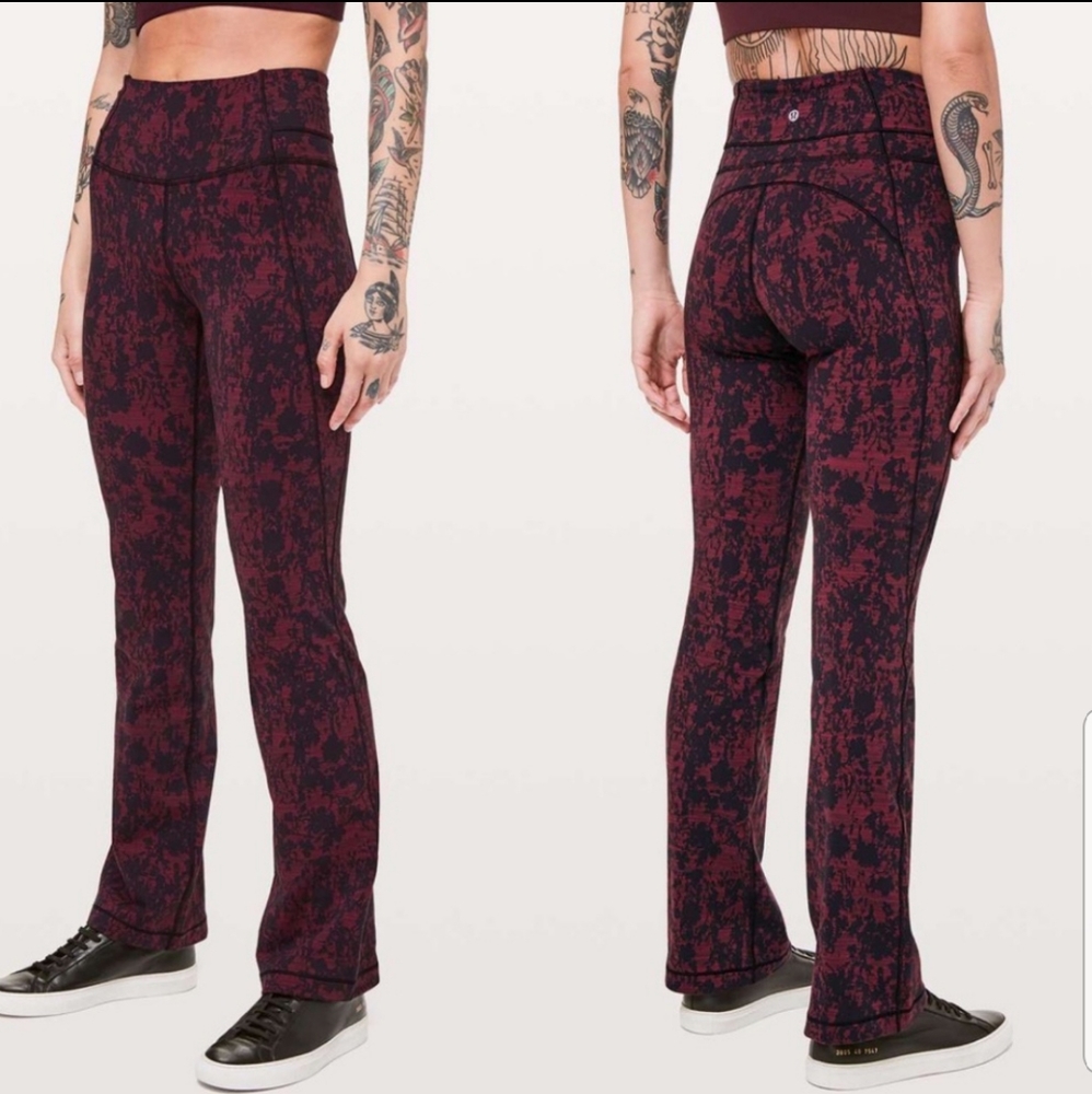 Lululemon Groove Bootcut Scatter Blossom Jacquard Garnet Black Pants 12 HTF